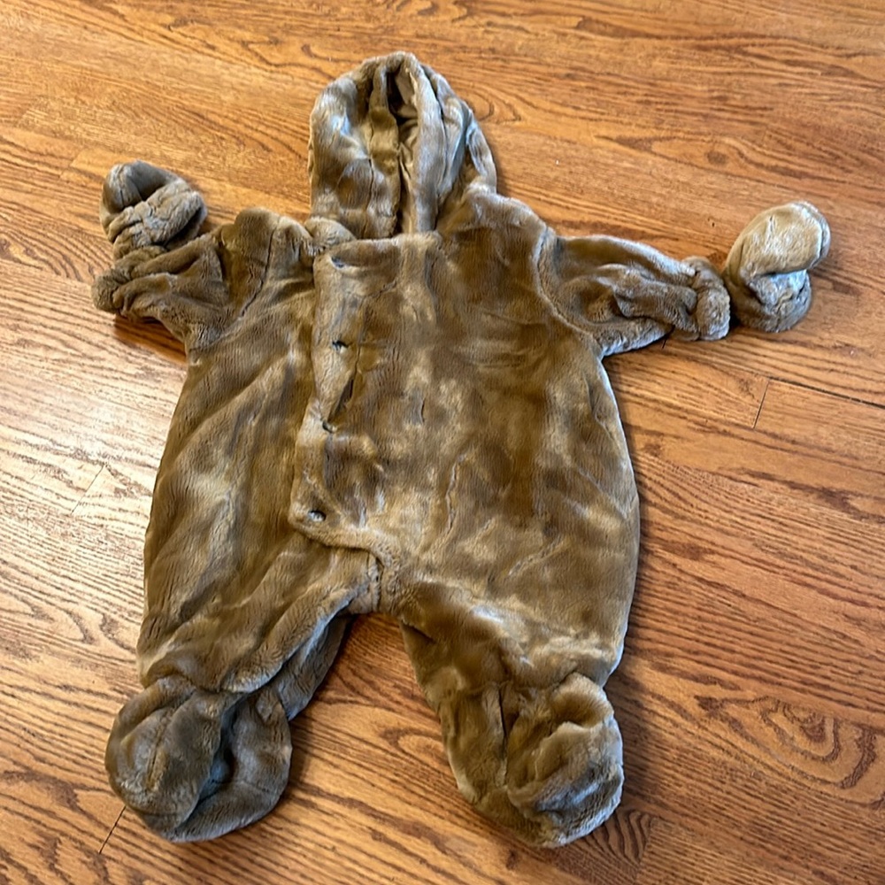 Baby luxuries faux fur bear snowsuit costume hooded mittens zip plush 3-6 mos
